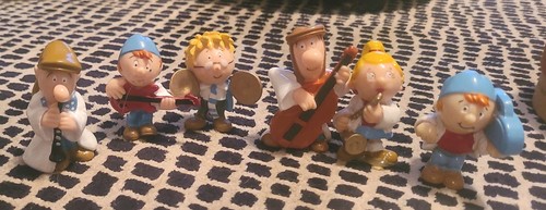 Collectable tetley tea folk - 6,