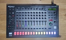 Roland TR-8S Rhythm Performer