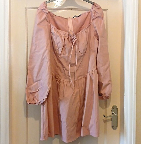 Boohoo pink milkmaid style - pink,