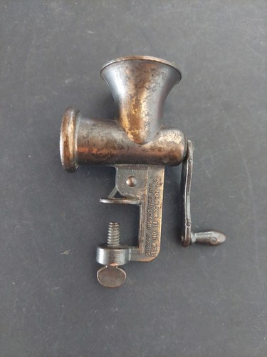 Mini meat grinder 7cm - 7cm, brass