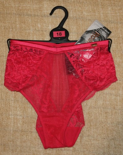 Rosie miami brazilian - by,