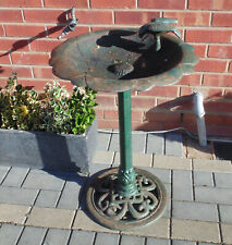 (#1328) garden cast iron bird bath  (Pick up only)