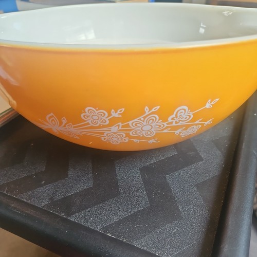 Vintage pyrex orange yellow - pyrex,