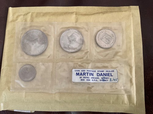 Uncirculated coin set - coin,