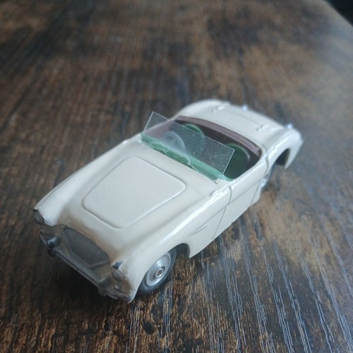 Corgi toys 300 austin - toys, healey