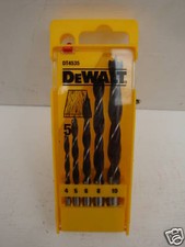 DeWALT DT4535 5PCE LIP & SPUR