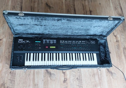 Yamaha keyboard - yamaha, dx-7s