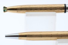 Vintage Anson Karatclad Gold Plate Purse Pen with Green Jewel