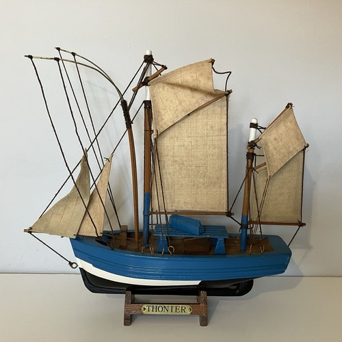 Vintage replica wooden - replica,