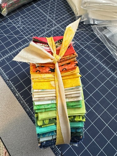Jelly roll strips - 2.5",