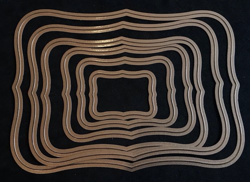 Labels eight nesting frames - eight,
