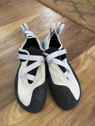 Evolv defy size 5 - lv,