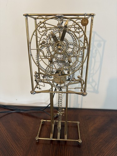 Man clock gordon bradt - man,