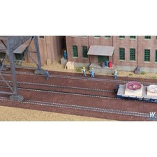 Walthers Cornerstone 933-4097 Brick Craneway Base and Street (3) Kit HO Gauge