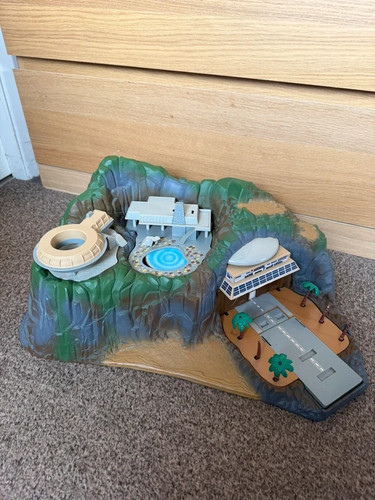 Thunderbirds tracy island - thunderbirds,