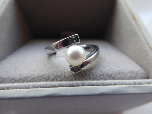 Hot diamonds pearl crossover - diamonds,