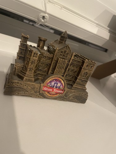 Alton towers caslte resin - alton,