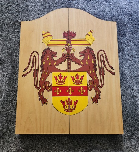 Vintage dart board cabinet - board,
