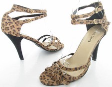 NEW RED LEVEL SIZE 5 WOMENS BEIGE ANIMAL PRINT STRAPPY ANKLE STRAPS SANDALS SHOE