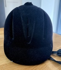 Size Adult 56-61 cm Horse