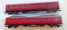 HORNBY R4293A & B BR SUBURBAN
