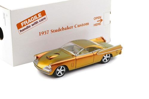 Danbury mint 1957 - mint,