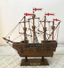 NAUTICALIA Wooden Model of MARY ROSE Tudor Warship L 19 cm