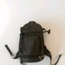 Sandstrom DSLR Camera Backpack
