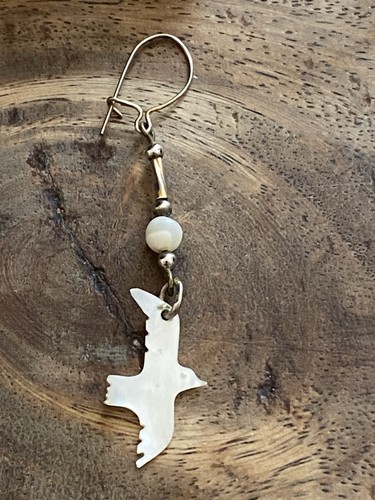 Vintage mother pearl dove - of,