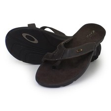 Oakley Betray Sandals Womens Size 11 US Chocolate Brown Leather Flip Flop Thongs