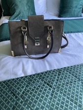 BESSIE OF LONDON LADIES