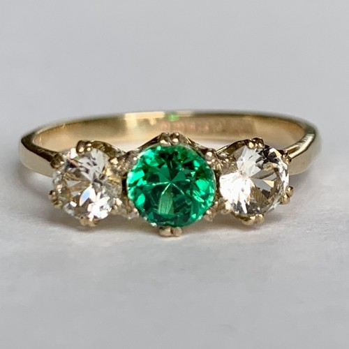 Vintage 9ct gold trilogy ring - vintage,