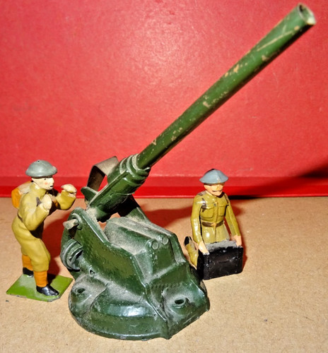 Britains wwii set 1717 - -,