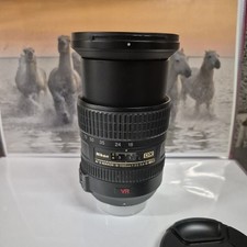 Nikon AF-S DX VR 18-200mm
