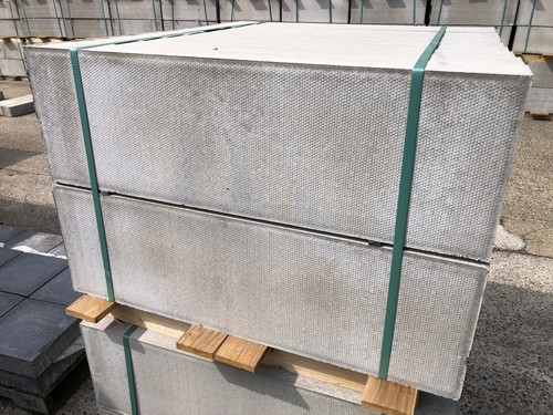 Quality grey straight kerbs - quality,
