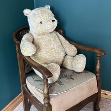 Gund Winnie The Pooh Bear