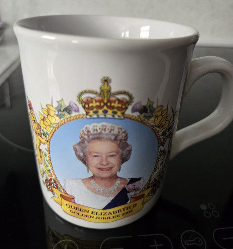 Queen elizabeth golden - ii,