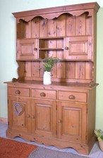Nationwide Delivery - Lovely Second-Hand Cottage Pine Welsh Dresser 2 Sections