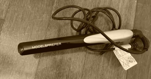 Models prefer straightening - models,