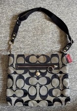 Vintage Coach Signature