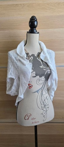 Ladies size bolero - size, 22