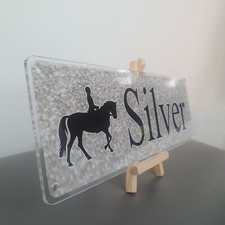 Silver sparkly Design
