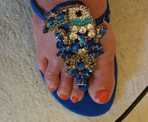 Great condtn royal blue gold - blue,