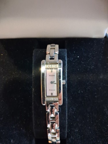 Accurist diamond ladies - diamond,