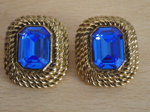 Vintage sphinx clip - clip, on