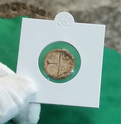 Medieval lead pilgrims - lead,