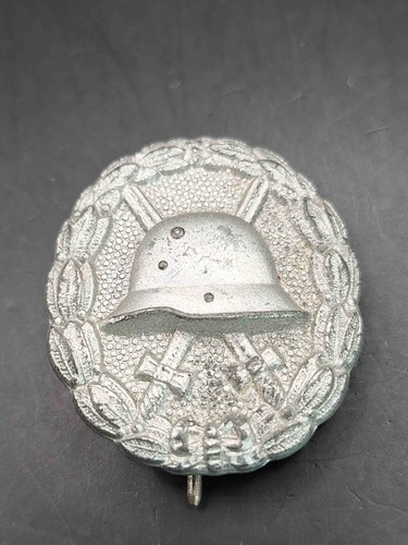 Vwa wound badge silver ww1 - badge,