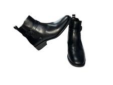 Ladies BLACK Chelsea Style