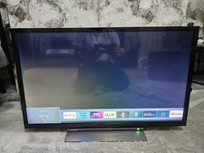 Ex-Display Toshiba 32WD3A63DB Ethernet Smart TV-DVD Combo 32" (81cm)-Remote-HDMI