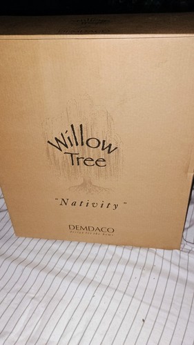 Willow tree 26005 sculpted - tree,